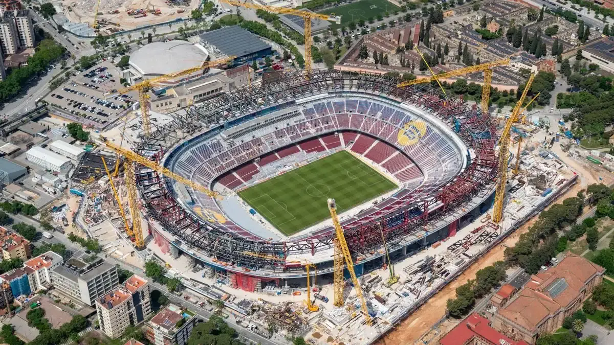 Barcelona ấn định ngày trở lại Camp Nou